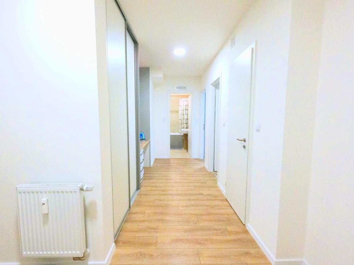 Brand New Apartment By Hockey Stadium Bratislava Exterior photo